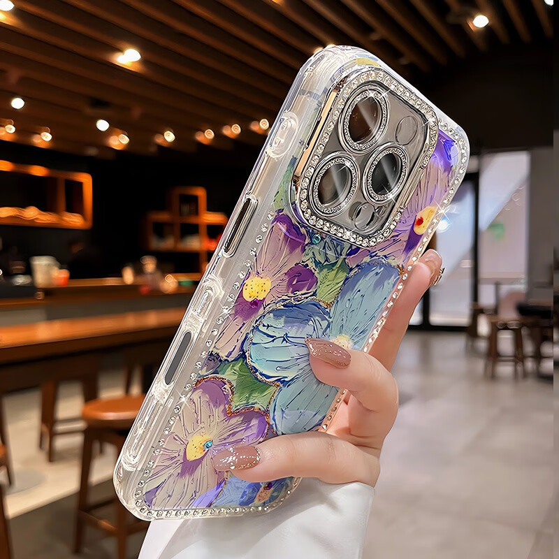 雅思戀 水鉆鏡頭膜適用蘋果16手機(jī)殼iphone16promax帶支架15pro相機(jī)按鍵全包保護(hù)14/13油畫花朵高級(jí) 【藍(lán)紫油畫花】AI拍照按鍵-水鉆鏡頭膜-隱形支架 iPhone 15 Pro