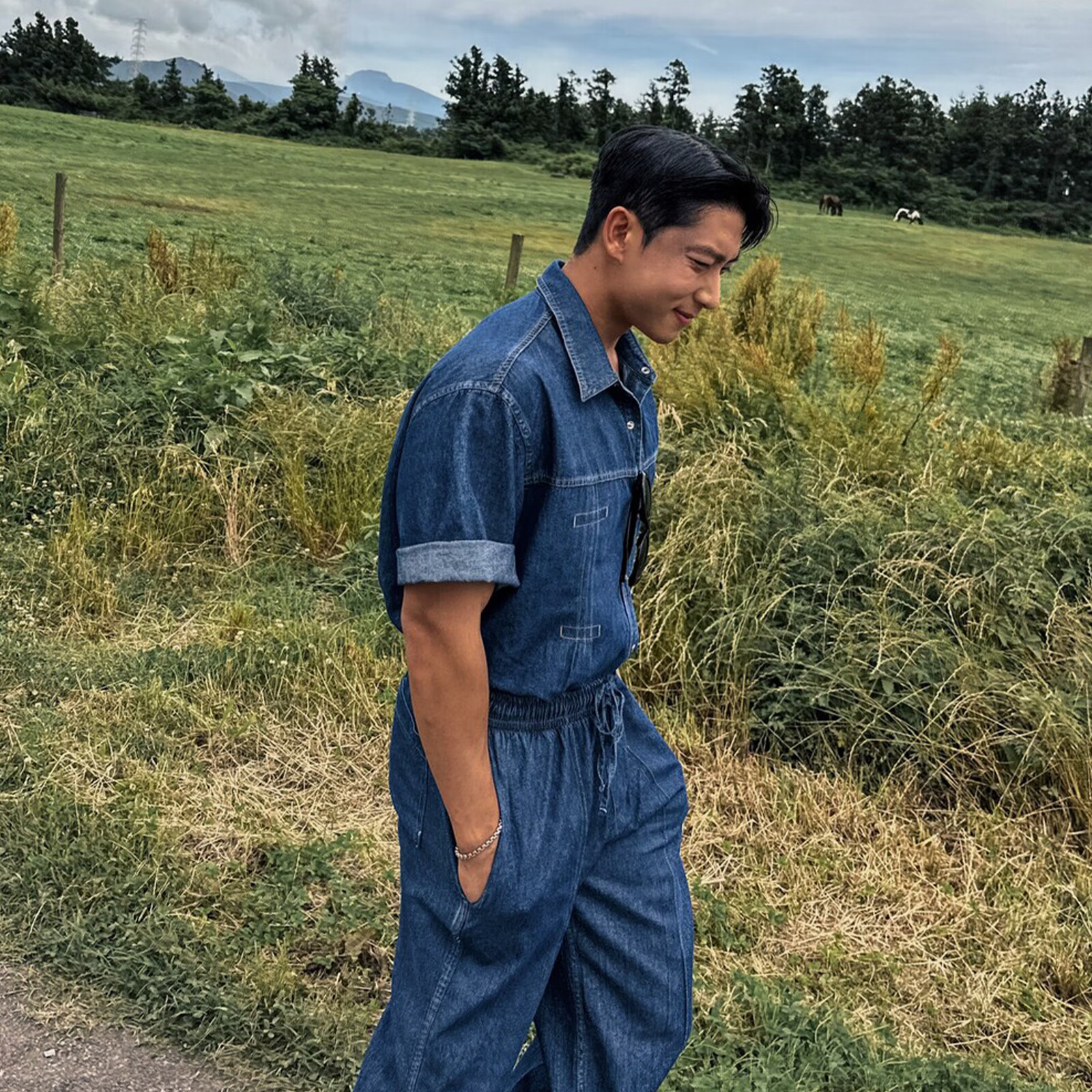 我是大卫蓝色翻领牛仔衬衫男士重工拼接水洗短袖外套出游穿穿搭工装套装 蓝色上衣 M