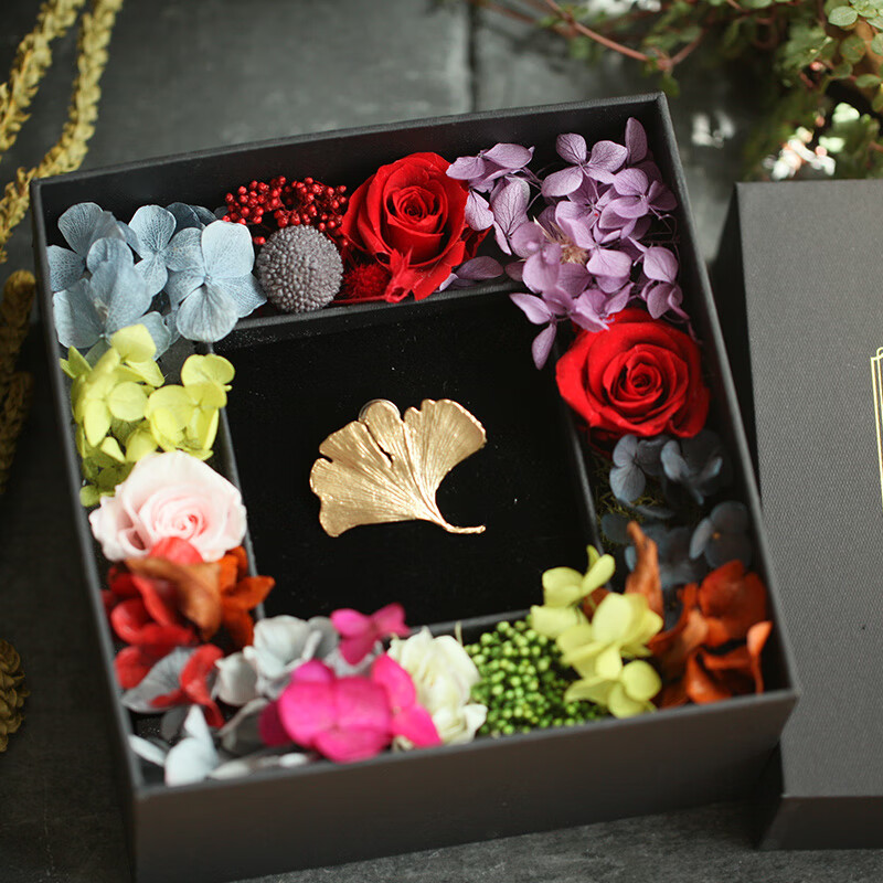 MichaelMichaud銀杏葉胸針胸花女復古別針?lè )雷吖饩麓笠屡滹椝湍猩鷮?shí)用禮物 鍍金小胸針+永生花/需備注款式