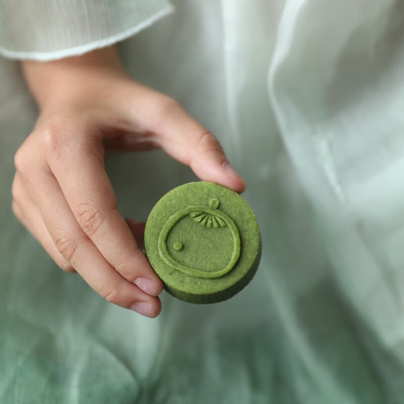 咔芙滋抹茶綠豆冰糕減糖傳統(tǒng)茶糕點(diǎn)心中式茶點(diǎn)端午清風(fēng)徐來(lái)零食饗韻 奶香抹茶味一盒*168g六只