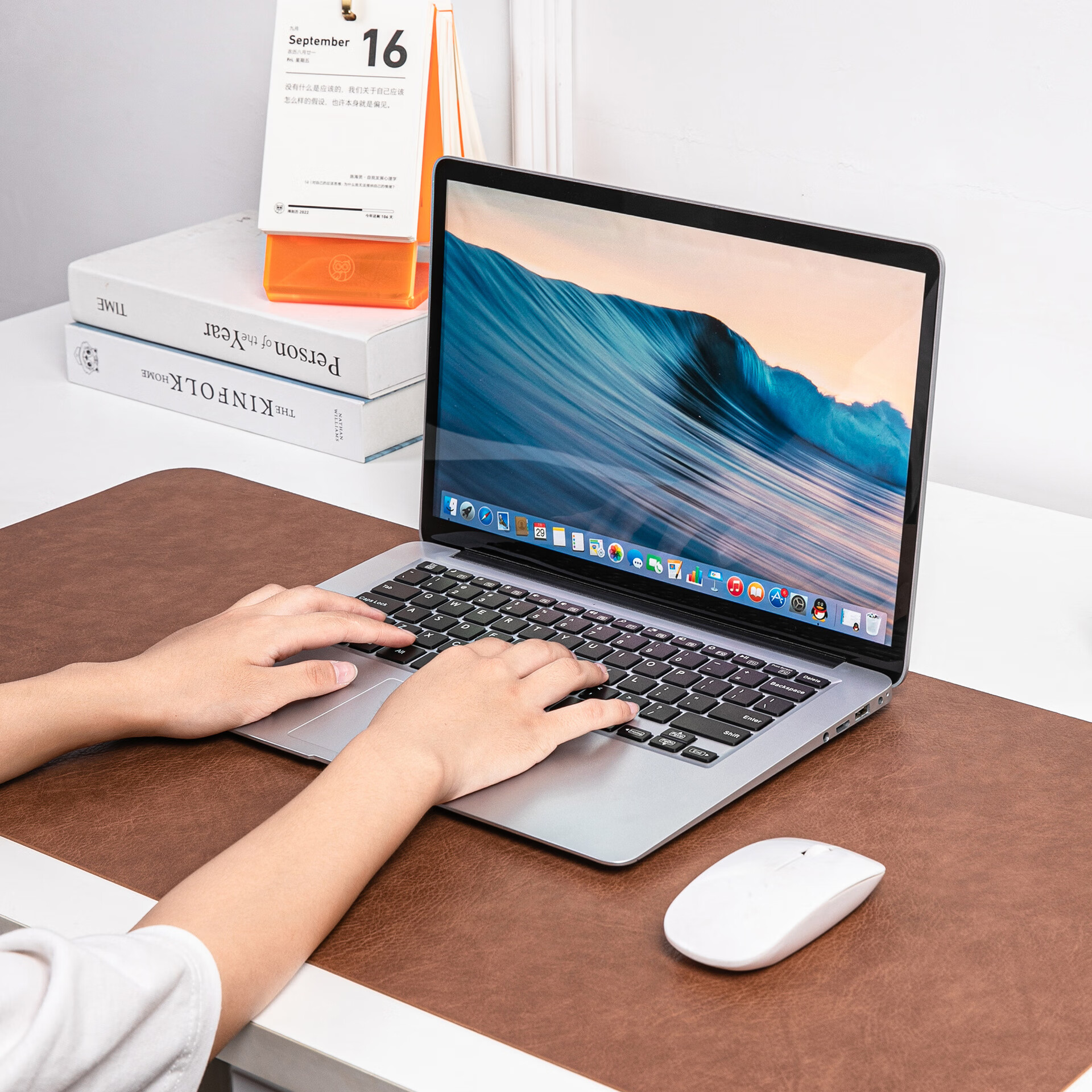 【厂家直供】复古牛皮纹桌垫双面耐脏超大鼠标垫办公电脑垫写字皮 双面【深棕色深棕色】鼠标垫 21cm*25.5cm【无绑带】