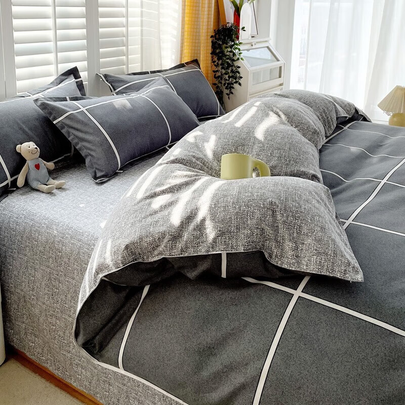 无印良品亲肤裸睡四件套 小清新ins卡通格子床上用品套件xs 方格日记 200*230cm被套床单款四件套属于什么档次？