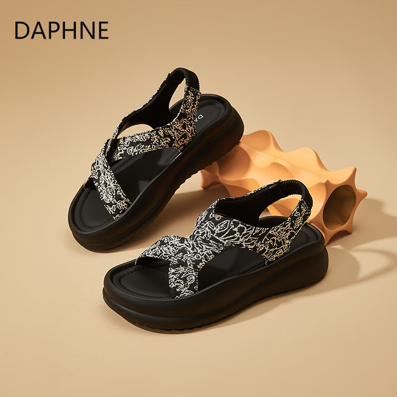 DAPHNE達芙妮國風(fēng)羅馬涼鞋女款夏季2025新款配裙子百搭厚底運動沙灘鞋