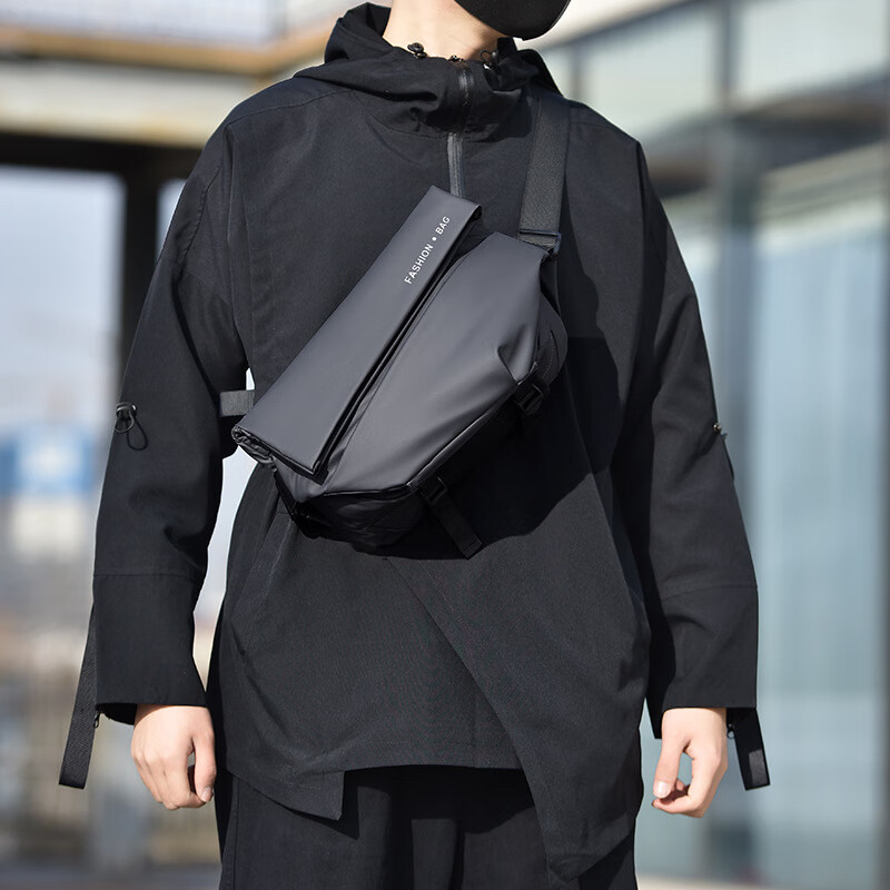 【厂家直供】斜跨包胸包轻便防泼水单肩包包 黑色 单包普通插扣款