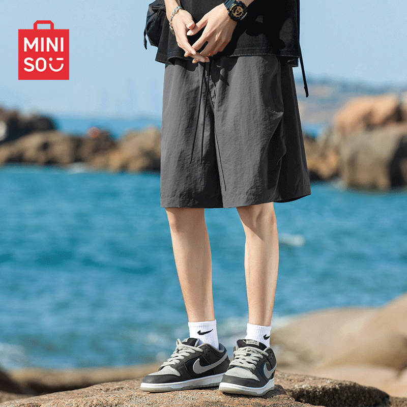 ���ڲ�����������Ʒ��MINISO���̿����ļ�����͸�����й�װ�㻧��ɽϵ���ܿ����п��� ��� XL 47.31Ԫ