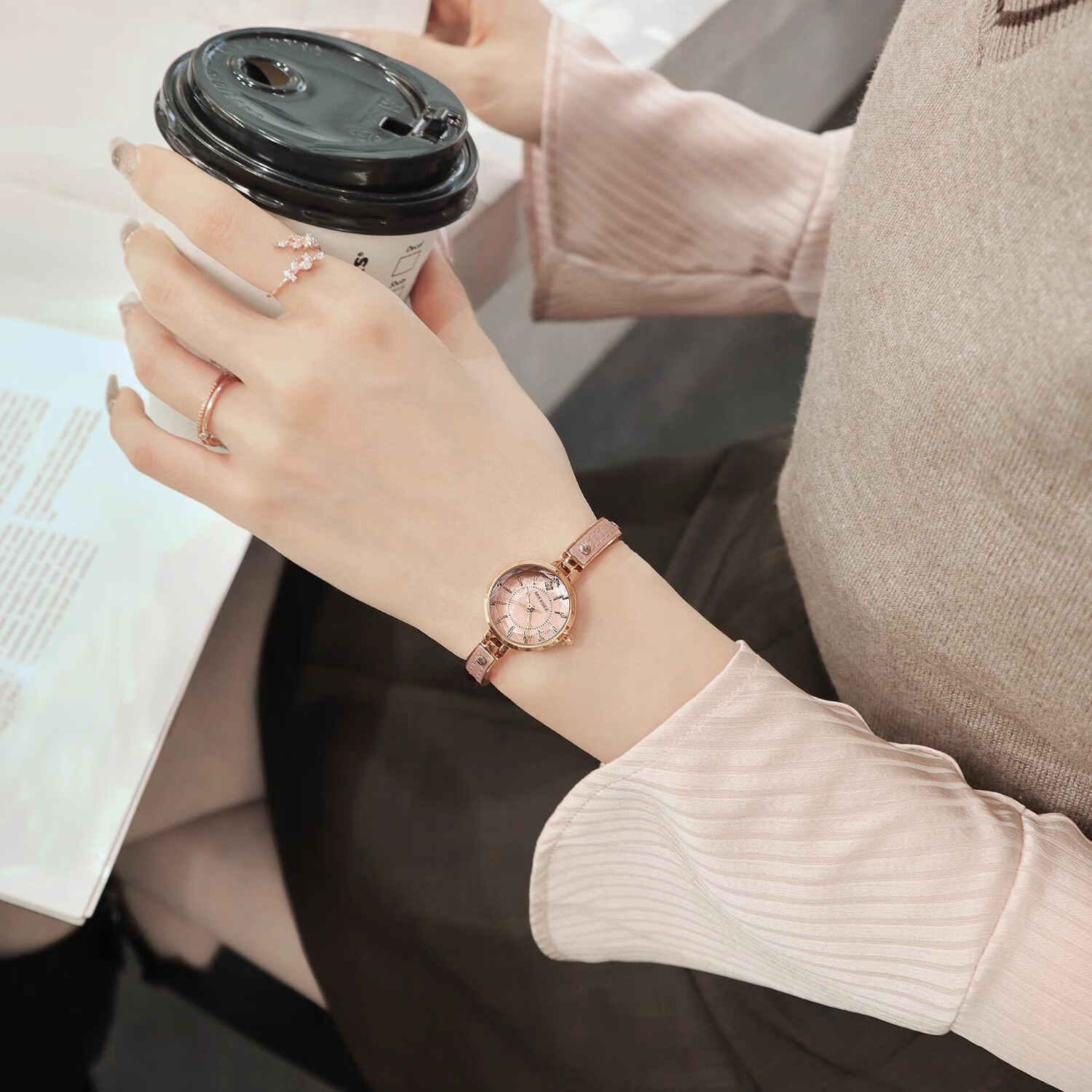 MXXSEE高级感小众轻奢时尚女表机械风石英表小巧精致手镯式学生新款礼物 高级灰(礼盒装)