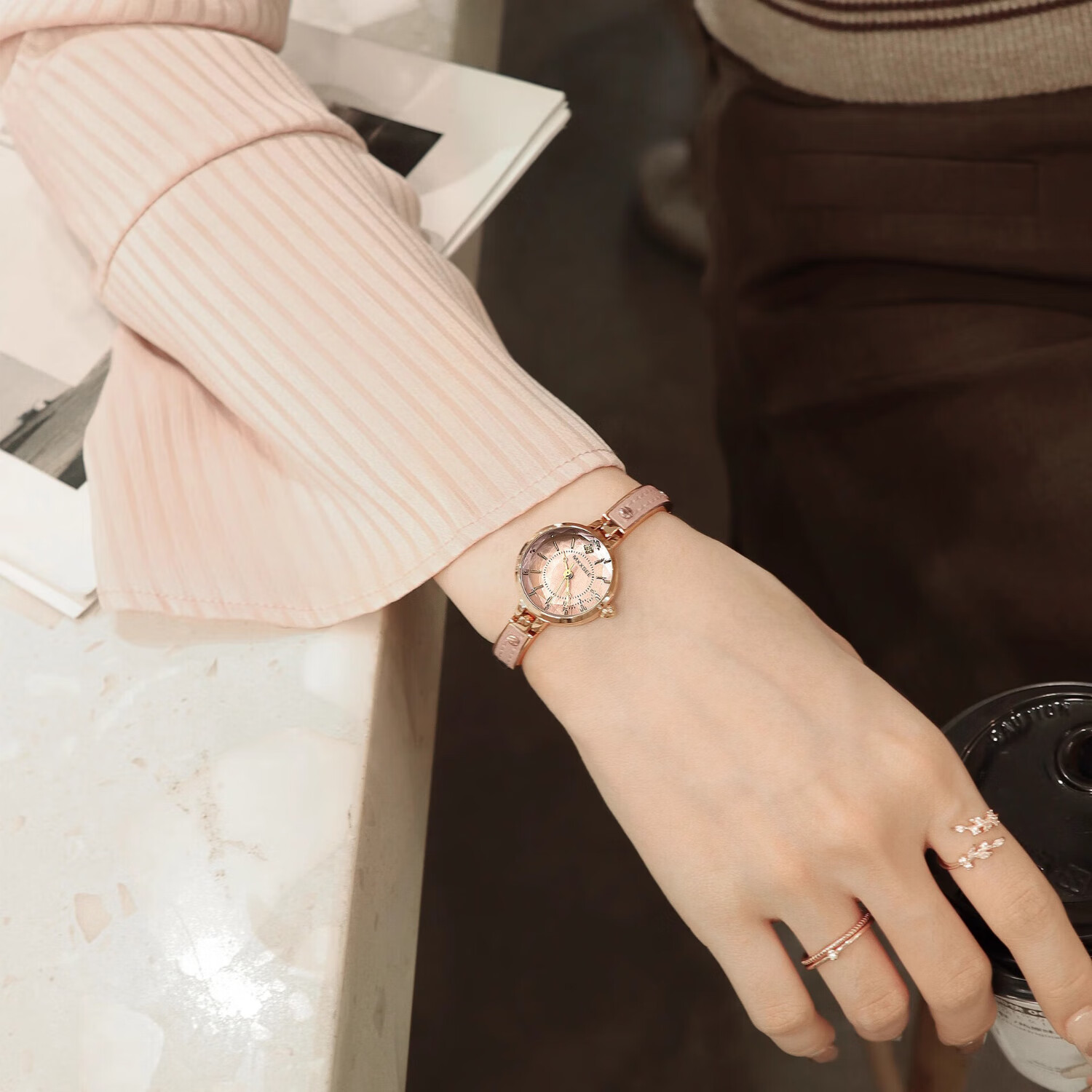 MXXSEE高级感小众轻奢时尚女表机械风石英表小巧精致手镯式学生新款礼物 高级灰(礼盒装)