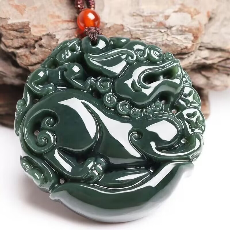 彩玉人间和田玉貔貅吊坠青玉双面精雕招财玉石貔貅男款挂坠项链时尚玉