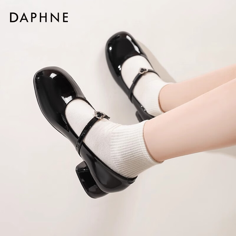 达芙妮玛丽珍鞋女2026新款浅口单鞋配裙子法式小皮鞋女复古气质女鞋ZJ 黑色(爱心扣) 新款3cm跟高 38