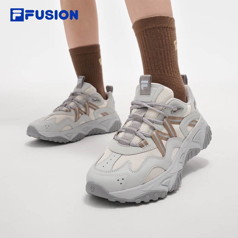 ��֣�FILA��FUSION ����ŮЬ����2025���¿��ϵ�Ь͸����������˶�Ь ���һ�/ѩ��-GA 36 286Ԫ