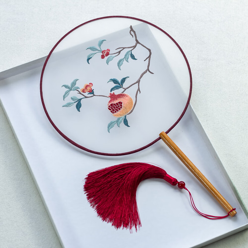 木卫 中国古风刺绣团扇成品复古代文艺汉服旗袍走秀真丝舞蹈苏绣 八瓣