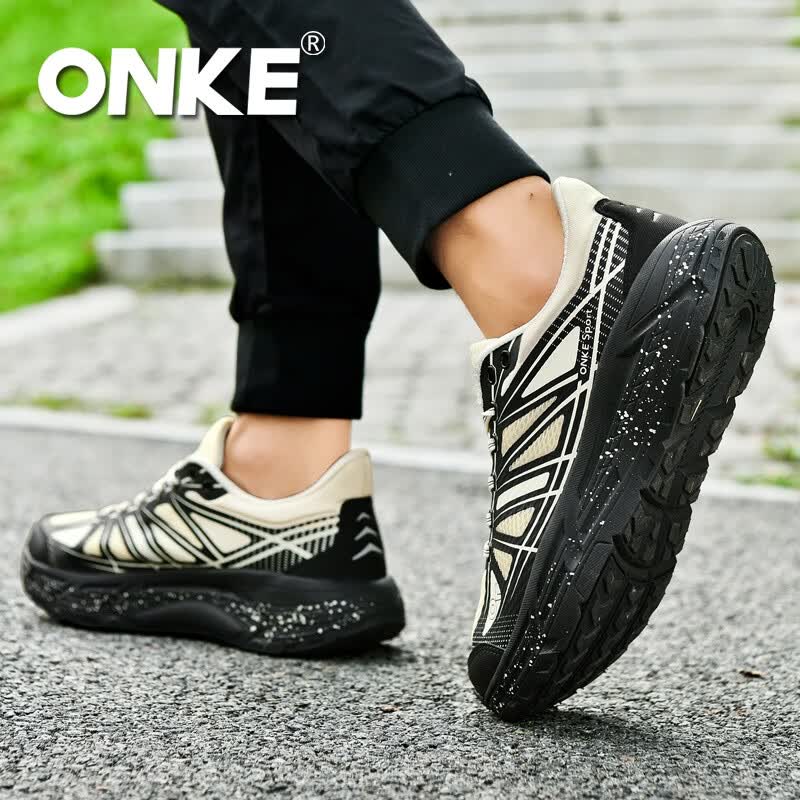 ONKE德国欧克跑步鞋女鞋春季新款轻便耐磨减震户外运动休闲鞋男跑鞋子 星耀黑 43