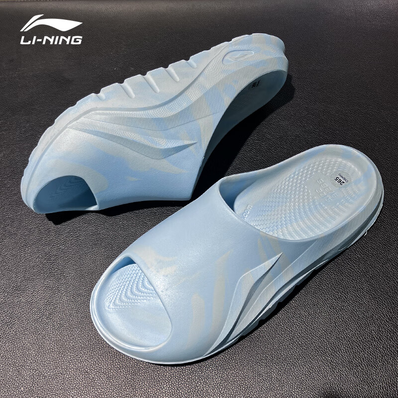 ���ڲ����������˶���Ь�����Ůͬ���ļ����̵��������¾Ӽ�ɳ̲��ЬAGAW035 -3�ƴ��� 38 (235mm) 37.5-38 64.6Ԫ