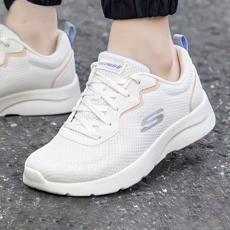 斯凯奇（Skechers）女鞋夏季2025新款软底网面鞋轻便休闲运动鞋透气白色妈妈鞋老人鞋 149692-OFWT /乳