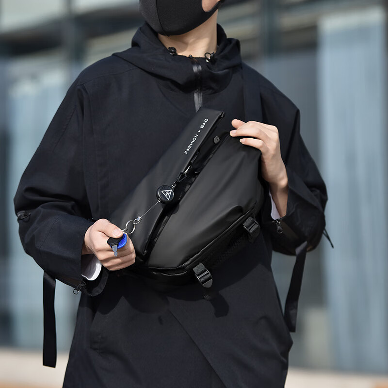 【厂家直供】斜跨包胸包轻便防泼水单肩包包 黑色 单包普通插扣款