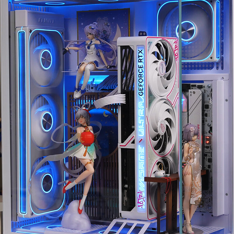 七彩虹（Colorful） iGame RTX 5080 显卡 火神 16G 电脑 电竞台式机 游戏显卡 RTX 5080 Ultra W 16G 白色 【5080 单品丨全新保障】