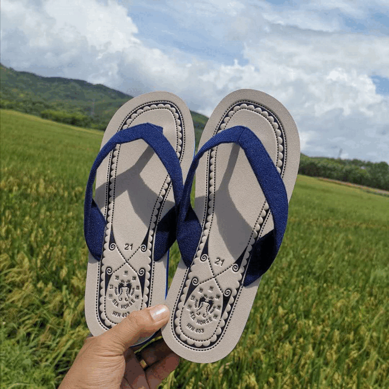 铭汇通香港海马拖鞋老人字耐磨沙滩夹脚鞋时尚男女情侣夹脚休闲 老