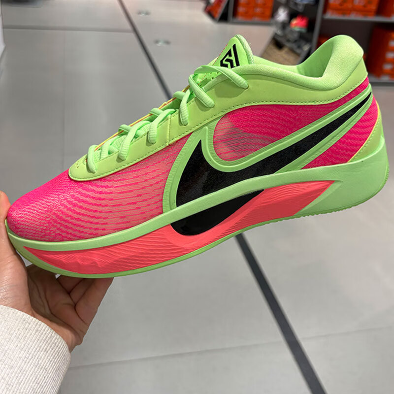 耐克（NIKE）篮球鞋男鞋夏季新款字母哥6代实战缓震低帮运动鞋轻便透气休闲鞋 HJ9110-300 40
