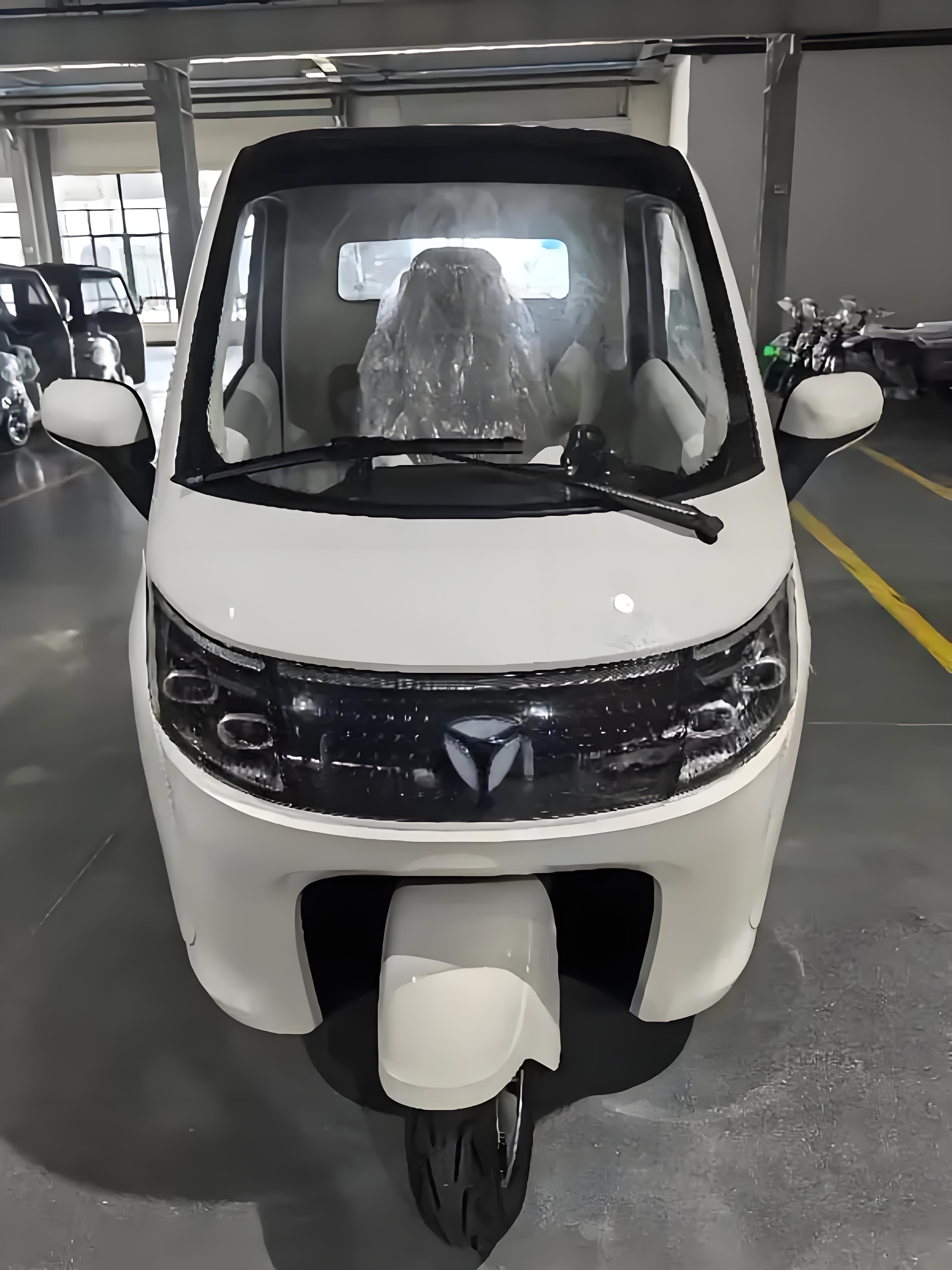 宰搂雅迪三轮车原厂挡风玻璃前挡玻璃钢化玻璃窗户玻璃100%雅迪 ev301