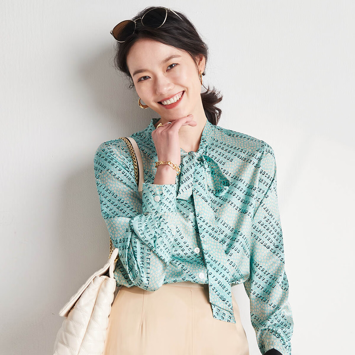 帕罗（PALUOPO）夏季法式桑蚕丝长袖衬衫女印花系带上衣通勤百搭优雅衬衣 绿字母 XL (170/92A)