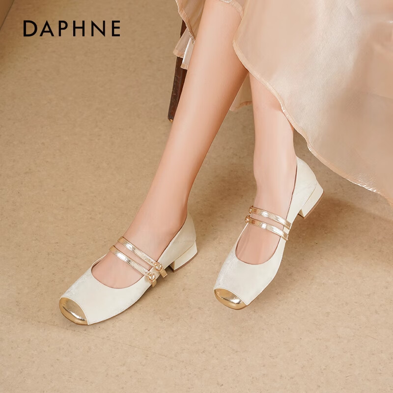 达芙妮法式玛丽珍女鞋2026早春新款国风新中式单鞋女气质粗跟高跟鞋LP 米白色【双带扣】 跟高3cm 37