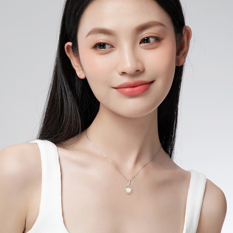 范琦愛(ài)意循環(huán)淡水珍珠吊墜項鏈輕奢925銀氣質(zhì)時(shí)尚穿搭女生日禮物 生日禮盒 9.0cm 淡水珍珠款(9.0-9.5mm)