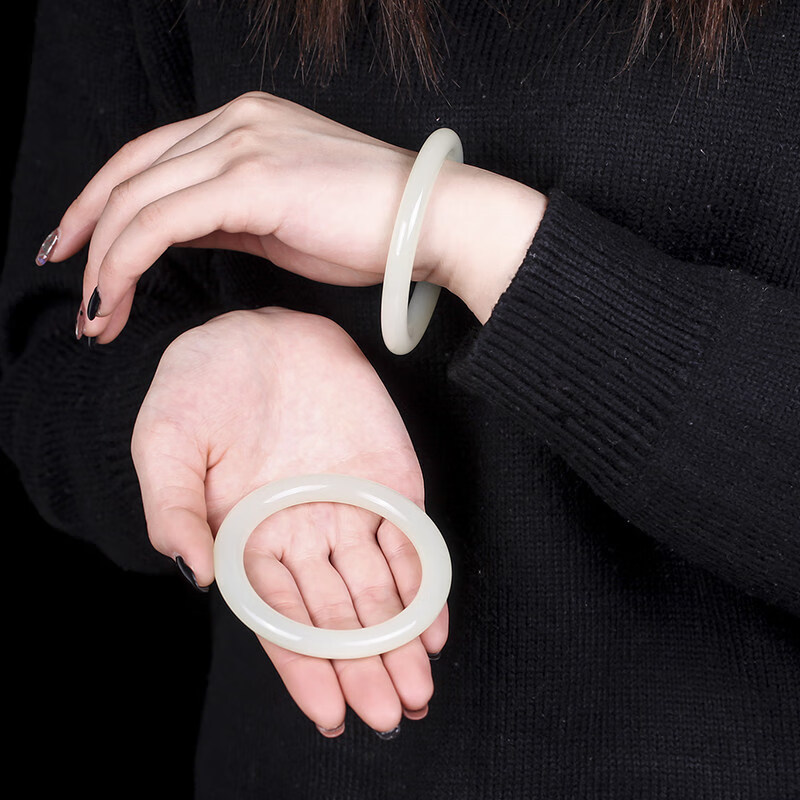 2026年羊脂玉手镯推荐：这9款真品与仿品如何区分？你一定要知道的避坑技巧-图片9