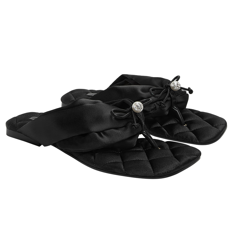 CHARLES&KEITH25夏季新品蝴蝶結(jié)珍珠飾平底人字拖鞋CK1-70360167 BLACK TEXTURED黑色紋理 37 （235）