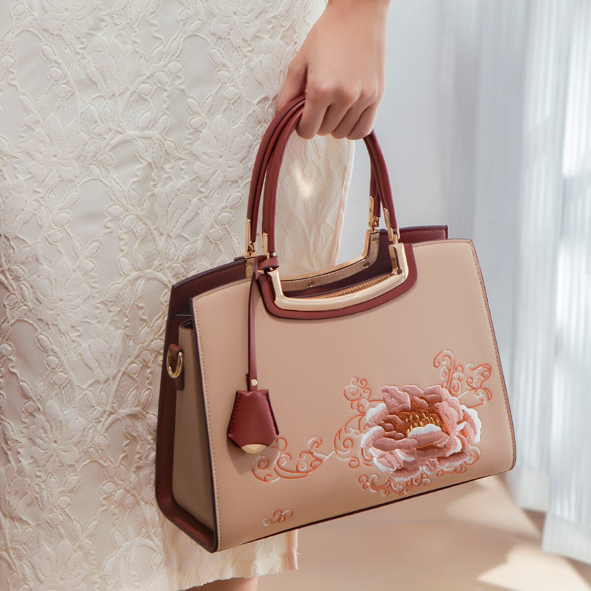 ���ڲ�����Ħ������2025�¿������������������������б���ʵ���������������� ĵ����ɫ���������+õ�廨��358Ԫ