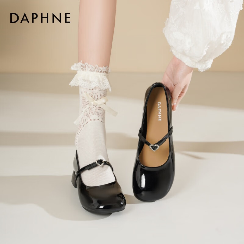 达芙妮玛丽珍鞋女2026新款浅口单鞋配裙子法式小皮鞋女复古气质女鞋ZJ 黑色(爱心扣) 新款3cm跟高 38