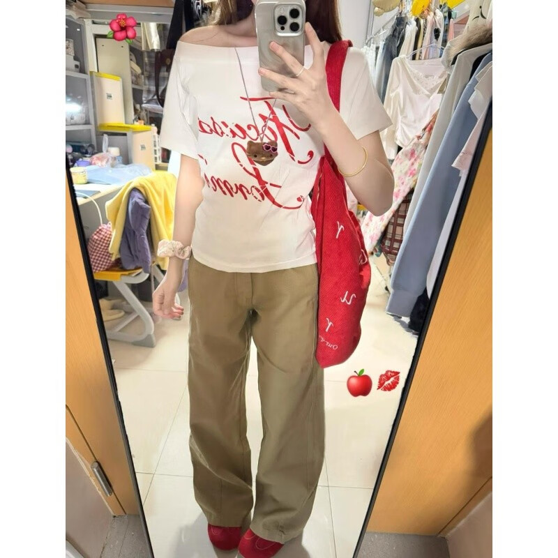 帛飾衣櫥美式辣妹風(fēng)字母印花斜肩短袖t恤女夏季設(shè)計(jì)感寬松露肩上衣潮 白色 XL