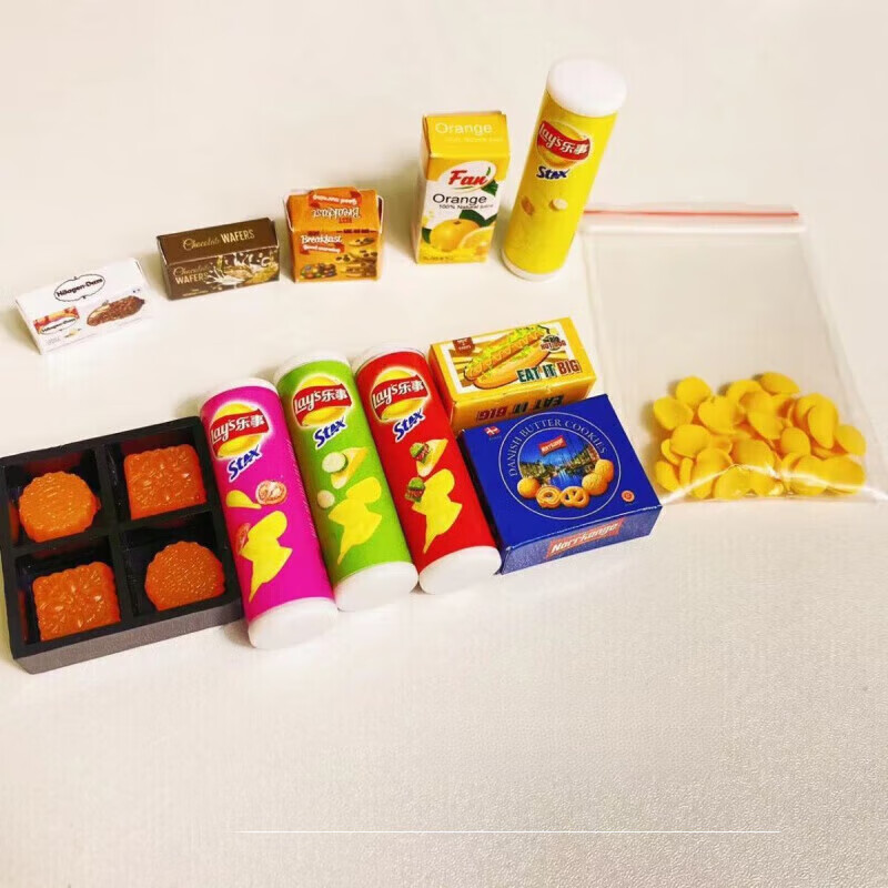 益宝王国迷你小玩具超小迷你版 微缩罐装薯片迷你食玩零食模型拍照