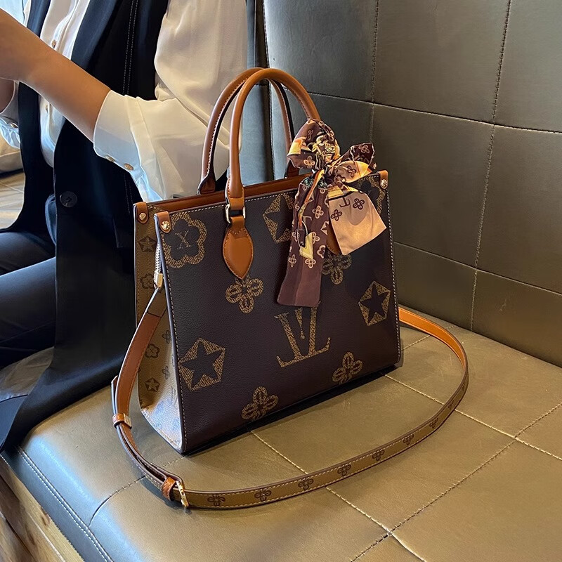 香港代购奢侈 品大牌真皮包包女2025新款高级感大容量手提托特包 咖啡色大号大花AB面