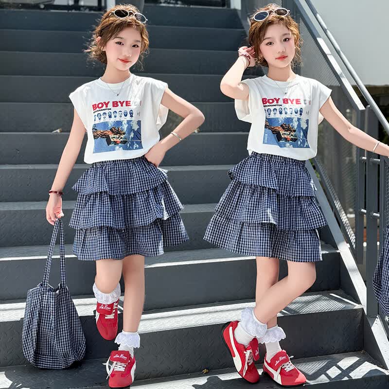 奥米鼠女童夏季套裙2025新款儿童时尚印花短袖上衣中大童装蛋糕裙两件套 白色 150