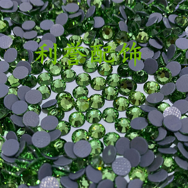 新品奥钻五彩平底烫钻 衣服DIY贴钻补钻带胶幻彩钻深蓝钻烫图配饰 绿色5毫米20号钻一包数量1440颗 京东折扣/优惠券