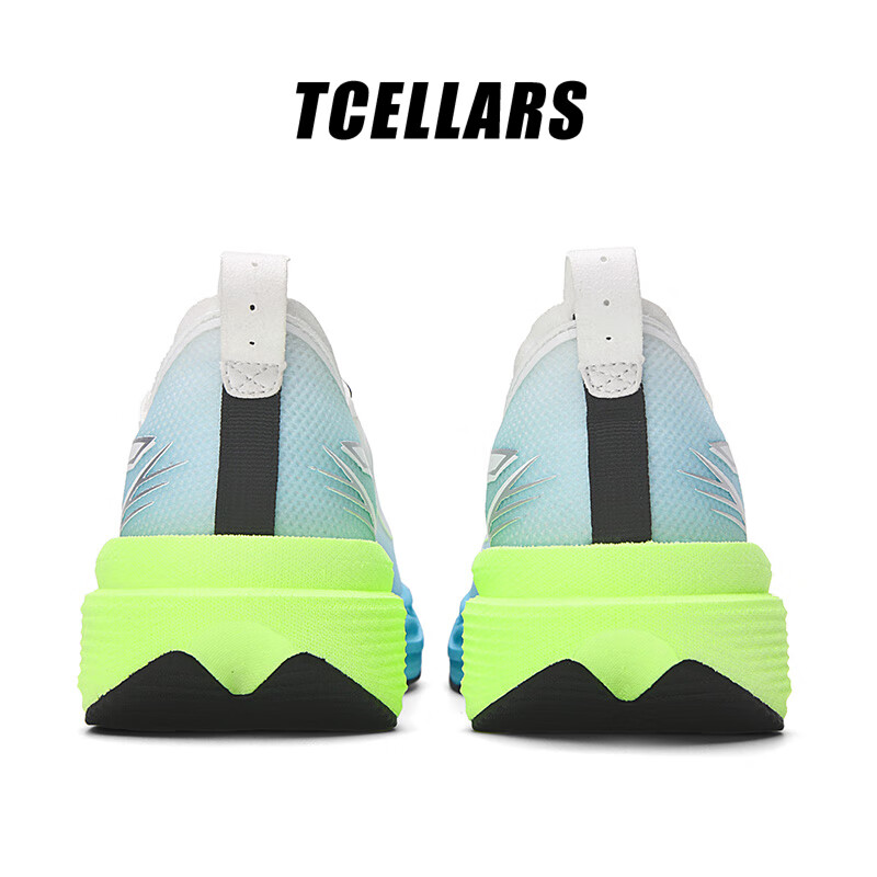 Tcellars跑步鞋男鞋冬季新款轻质缓震慢跑鞋网面透气男士休闲户外运动鞋子 荧光蓝 39