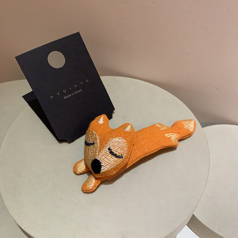 芠拉趣味卡通兒童立體BB夾可愛小動物側(cè)邊劉海夾少女百搭碎發(fā)夾小發(fā)卡 狐貍