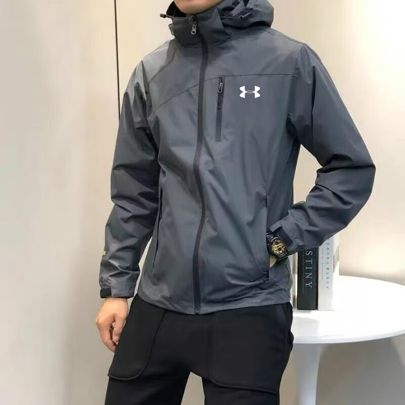 安德玛（Under Armour）UA薄款冲锋衣夹克男士春秋户外连帽可拆卸帽运动防风登山外套 深灰色-春秋款 可拆卸帽 XL