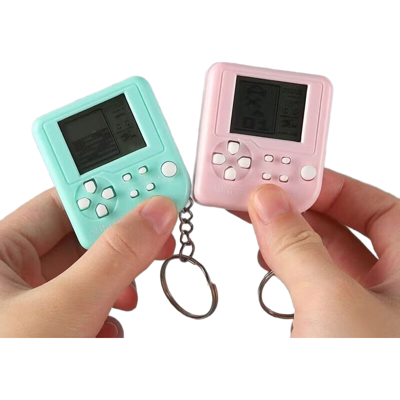 掌上游戏机经典怀旧钥匙扣挂件俄罗斯方块闯关解压游戏机学生玩具 随机一个