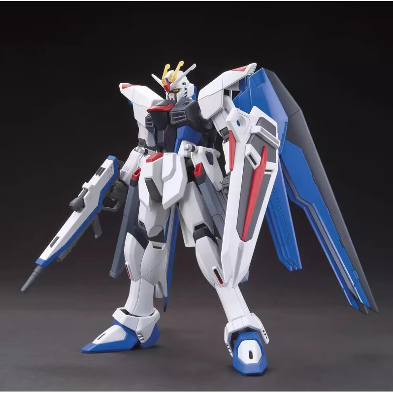 万代（BANDAI）HGCE192 新生自由高达 拼装模型