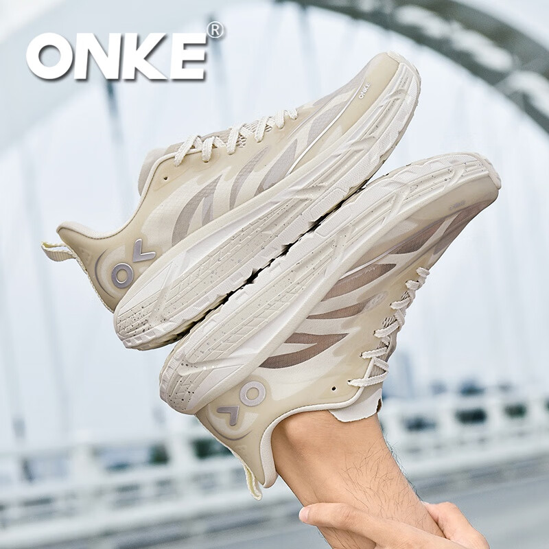 ONKE德国欧克2026年新款运动鞋男鞋透气轻便网面减震情侣休闲跑步鞋子 象牙白 38