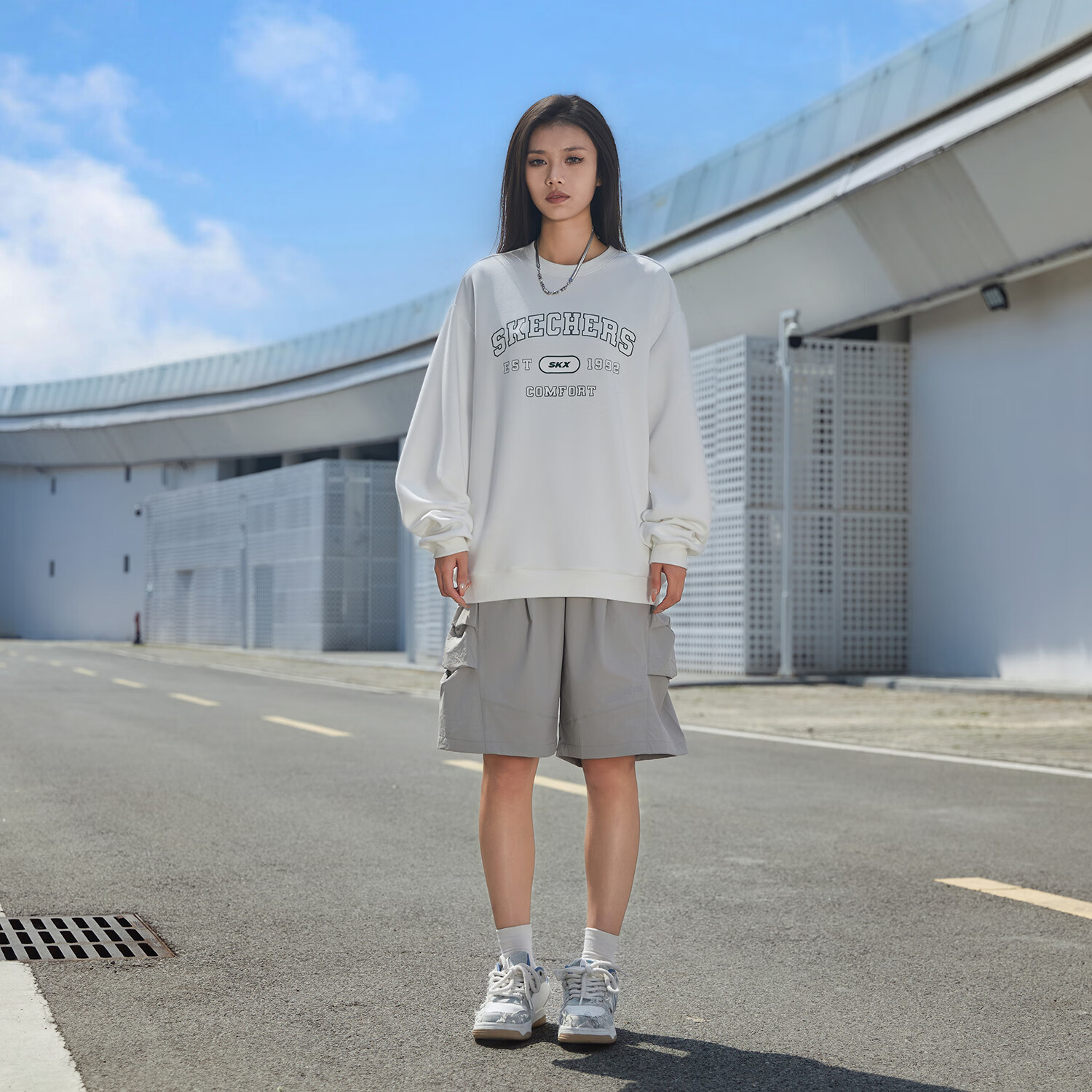 ˹���泱����ʽ����������Ůͬ��2025�＾���¿������аٴ���ͷԲ�� ��ɫ M