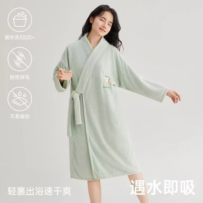 女士吸水速干浴巾睡袍成人浴袍可穿睡衣 加厚加大绣花(短袖)浴袍浅紫色 均码1.5-1.75米内,体重170斤内