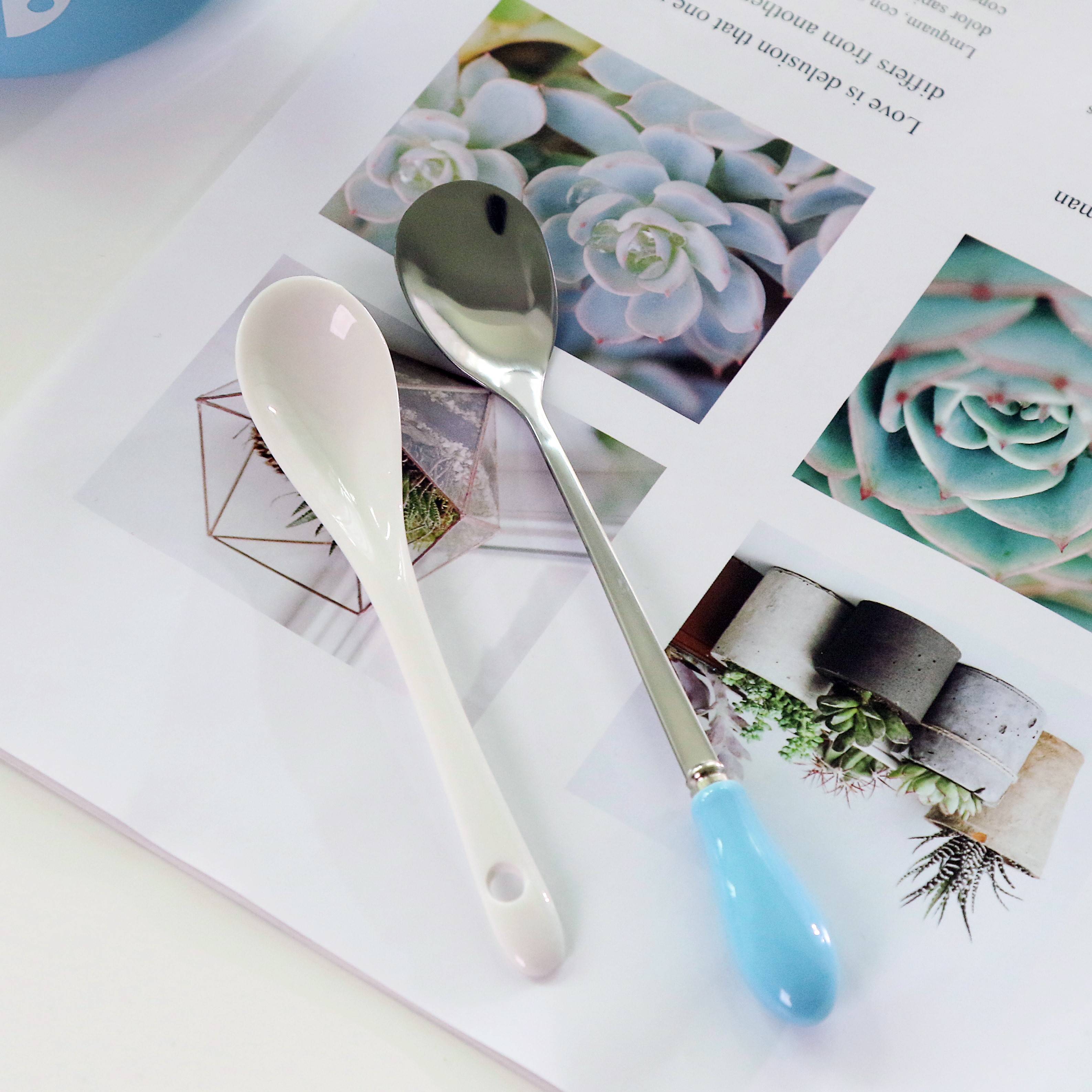 可爱陶瓷杯带盖子勺早餐杯水杯马克杯商务伴手礼带盖子勺咖啡杯牛 蝴蝶粉+盖瓷勺