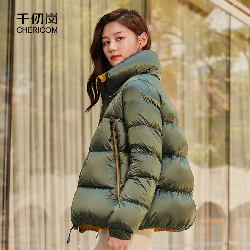 千仞岗冬季羽绒服亮面面包服撞色短款立领时尚潮流百搭休闲保暖防寒服女 海藻绿 S (160)