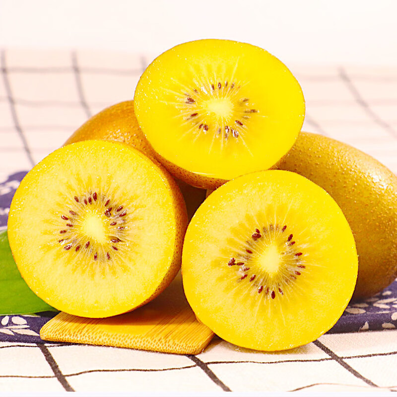 先领卷： 今鲜果四川黄心猕猴桃15个/单果90g 到手17.9亓包邮，很甜很香，味道浓郁，皮薄肉厚还多汁，连炫3个不嫌多～ - 线报酷