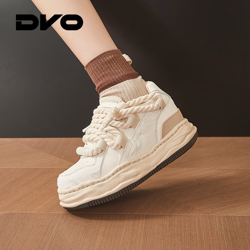 DVO【毒液】7CM隐形内增高鞋男春黑武士轻便厚底鞋百搭休闲面包鞋女 毒液黑 42 男码