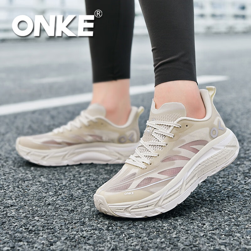 ONKE德国欧克2026年新款运动鞋男鞋透气轻便网面减震情侣休闲跑步鞋子 象牙白 38
