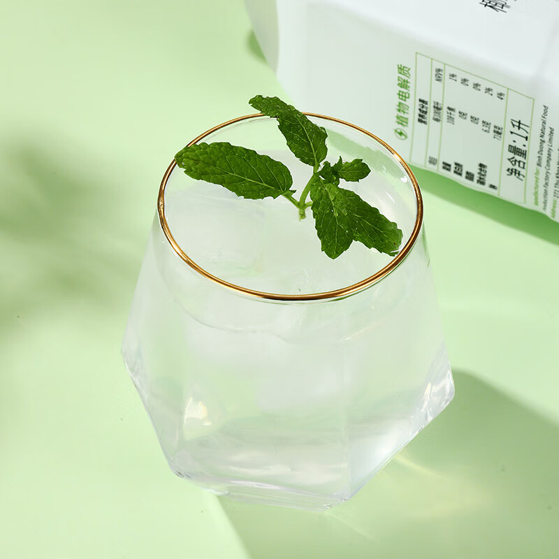 椰小妞原瓶进口纯天然100%不加1滴水NFC青椰子水年货送礼 礼盒1L量贩装 6瓶（整箱装）