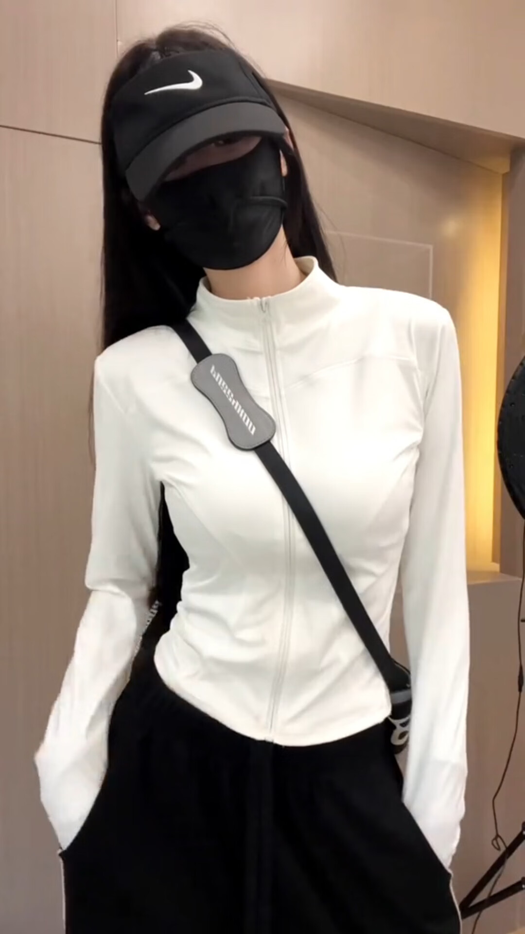 ʱ�м�Լ����͸��2025�¿�Ůʿ��ɹ�����������˿���˶��ļ����� ��ɫ M